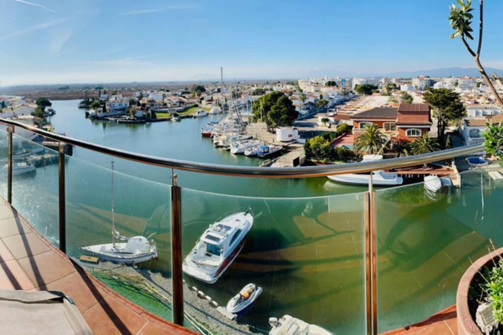 Apartamento Les Marines Rosas Exterior foto